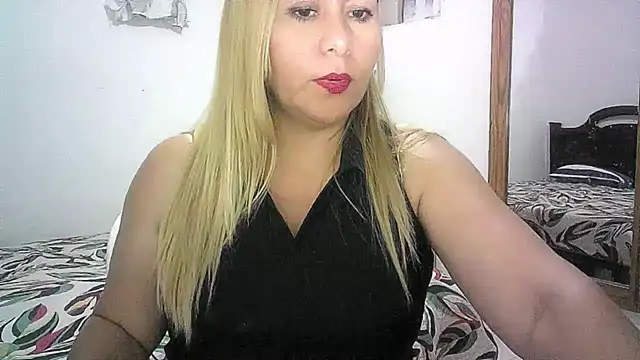 mariana0x online show from May 2026 10:46:01 PM