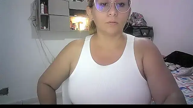 mariana0x online show from May 2026 03:27:02 AM