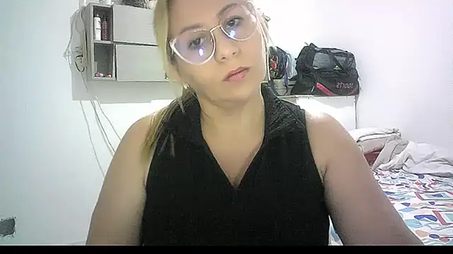 mariana0x online show from May 2026 02:50:02 PM
