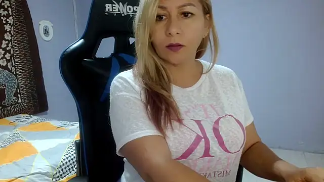 mariana0x online show from March 2025 12:05:02 AM