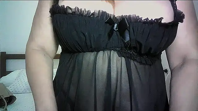 mariana0x online show from June 2026 02:39:01 PM