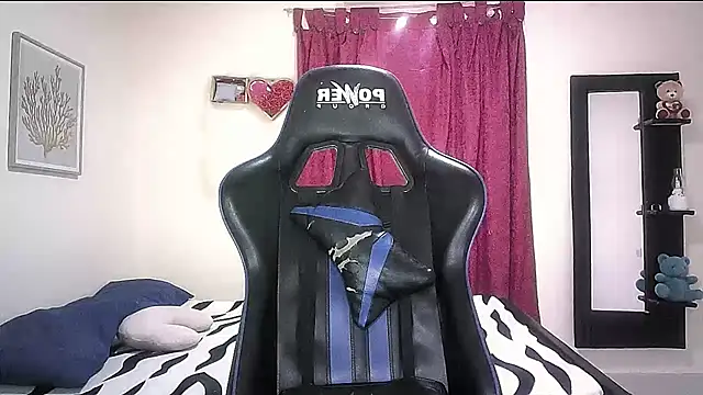 mariana0x online show from July 2026 09:14:01 PM