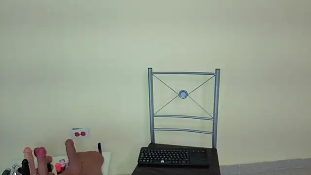 saorisworld online show from February 2026 01:48:02 AM