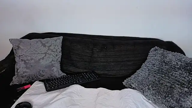 Snapshot of saorisworld chatting on November 2025 01:31:02 AM saorisworld online show from November 2025 01:31:02 AM