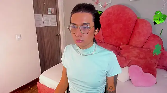 LauraaGomezz   online show from March 2025 01:35:02 AM