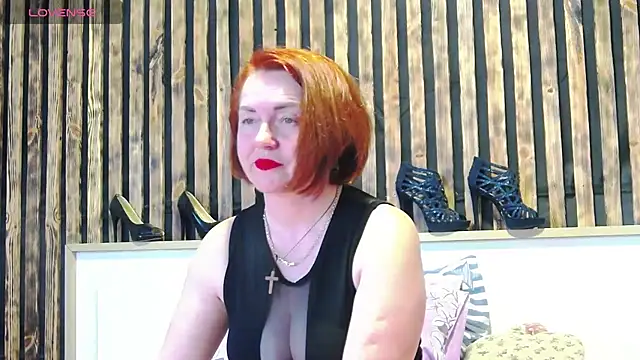 Alis Lovi online show from April 2026 10:33:01 AM