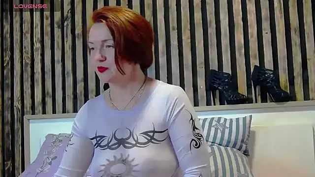 Alis Lovi online show from October 2025 11:08:02 AM