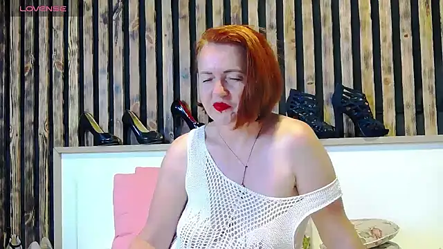 Alis Lovi online show from June 2026 09:49:01 AM