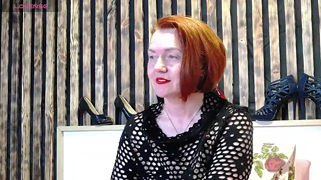 Alis Lovi online show from May 2026 06:13:01 PM