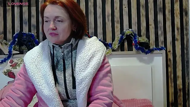 Alis Lovi online show from January 2026 11:25:01 AM