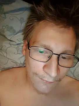 Snapshot of Arttuforyounakedboy chatting on February 2026 04:01:01 AM Arttuforyounakedboy online show from February 2026 04:01:01 AM