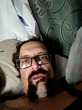 Snapshot of Johndis805 chatting on October 2025 12:47:02 PM Johndis805 online show from October 2025 12:47:02 PM