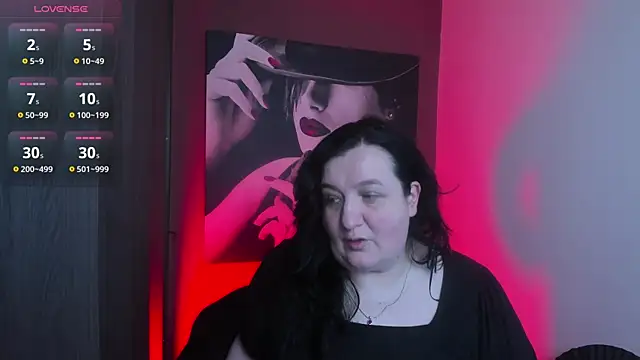 QueenOfHaze online show from May 2026 09:38:01 AM