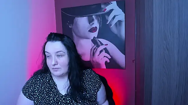 Snapshot of QueenOfHaze chatting on December 2025 03:05:01 PM QueenOfHaze online show from December 2025 03:05:01 PM