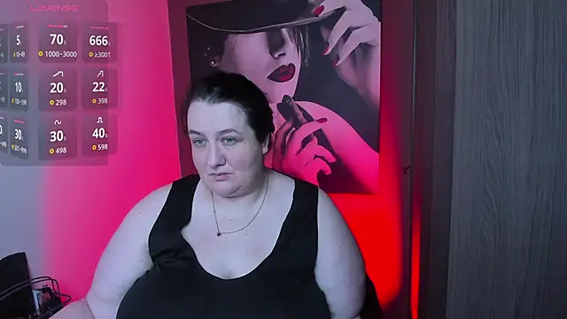 QueenOfHaze online show from May 2026 07:07:01 PM