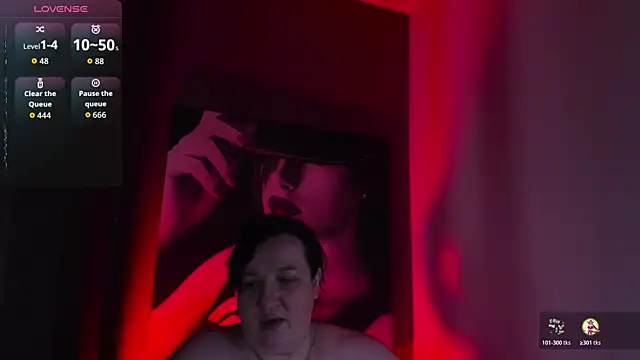 QueenOfHaze online show from June 2026 09:09:01 AM