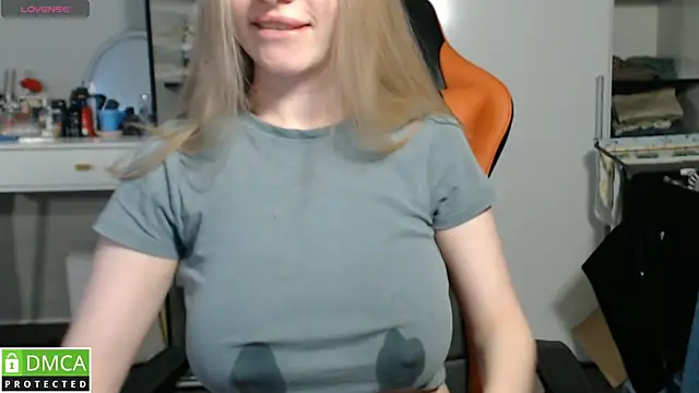 crystalyss online show from February 2026 02:31:01 AM