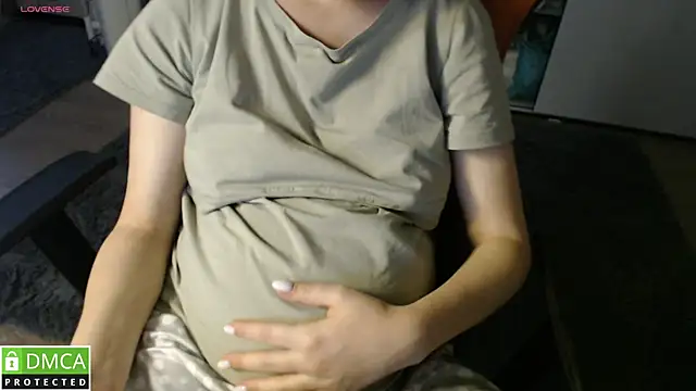 crystalyss online show from October 2025 02:56:02 AM