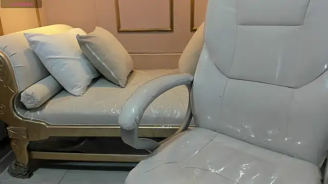 ZoeySnow online show from November 2025 12:16:01 PM