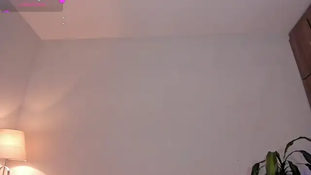 Snapshot of Hannah_Jonhson chatting on July 2026 01:23:02 AM Hannah Jonhson online show from July 2026 01:23:02 AM
