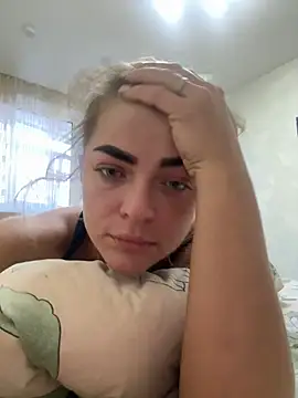 Donna Sun online show from February 2025 05:01:01 AM