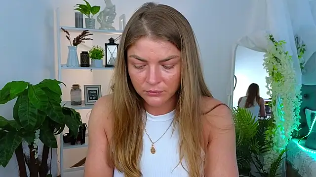 Donna Sun online show from February 2026 07:08:01 AM