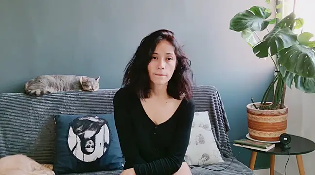 Snapshot of GerberaBlooms77 chatting on January 2025 10:39:01 PM GerberaBlooms77 online show from January 2025 10:39:01 PM