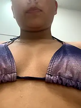 MeganCrow online show from November 2025 07:50:02 PM