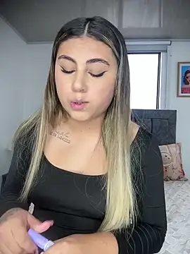 MeganCrow online show from December 2025 09:40:01 PM