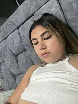 MeganCrow online show from March 2026 01:11:02 AM