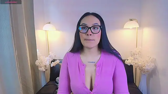 Victoria Collinns online show from April 2026 04:30:01 PM