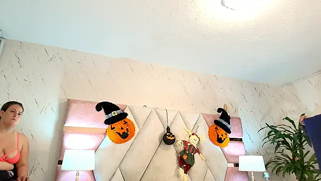 Snapshot of anastasia_marco chatting on October 2025 01:54:02 PM anastasia marco online show from October 2025 01:54:02 PM