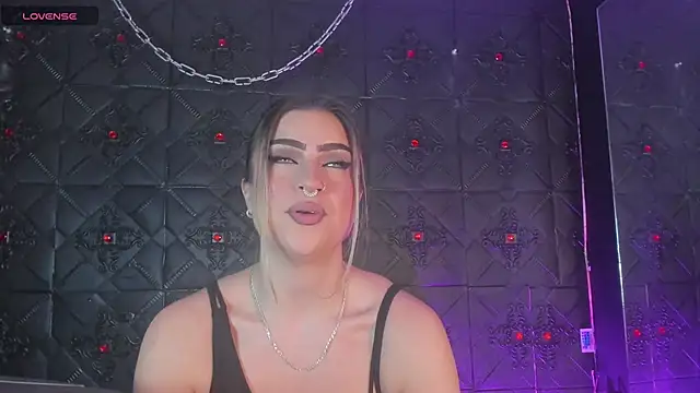 Snapshot of Valka_praskov chatting on December 2025 02:21:02 PM Valka praskov online show from December 2025 02:21:02 PM