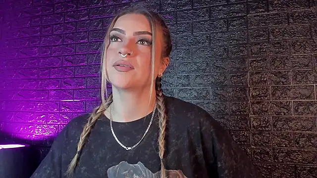 Valka praskov online show from November 2025 01:15:02 PM