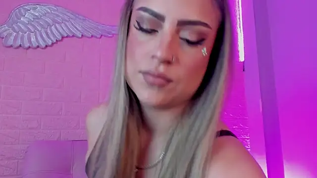 Valka praskov online show from November 2025 01:03:01 PM