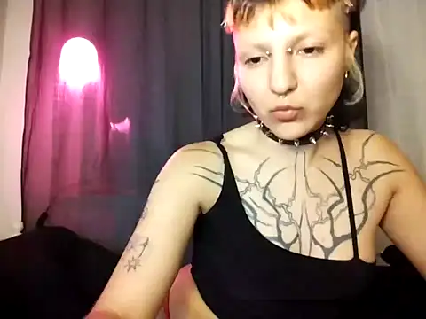 emilnoire online show from January 2025 06:28:02 AM