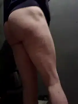 Snapshot of danycorrerse chatting on February 2025 08:56:01 PM danycorrerse online show from February 2025 08:56:01 PM