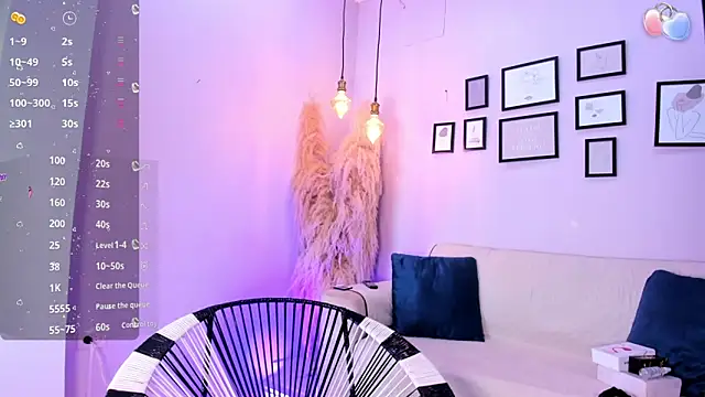 alana rossetti online show from November 2025 12:52:01 PM