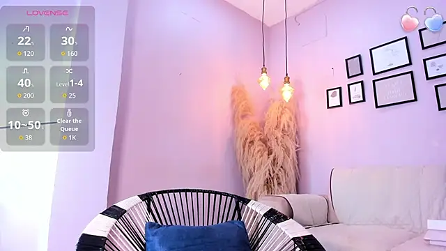 alana rossetti online show from December 2025 10:50:02 AM