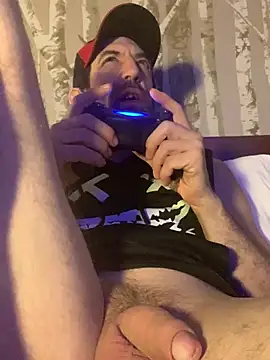 Snapshot of Pilote19 chatting on July 2026 10:05:01 AM Pilote19 online show from July 2026 10:05:01 AM