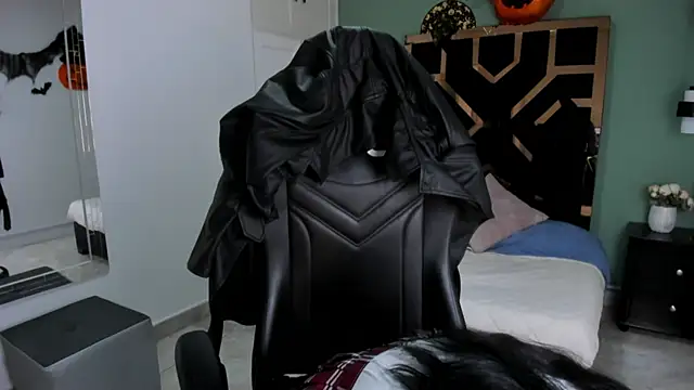 Billie Jhonson  online show from November 2025 03:06:02 PM