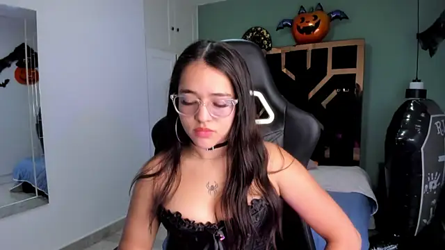 Billie Jhonson  online show from October 2025 08:08:02 PM