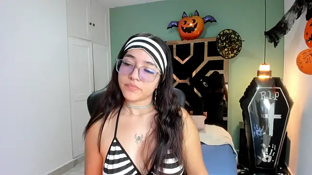 Snapshot of Billie_Jhonson_ chatting on October 2025 07:00:01 PM Billie Jhonson online show from October 2025 07:00:01 PM