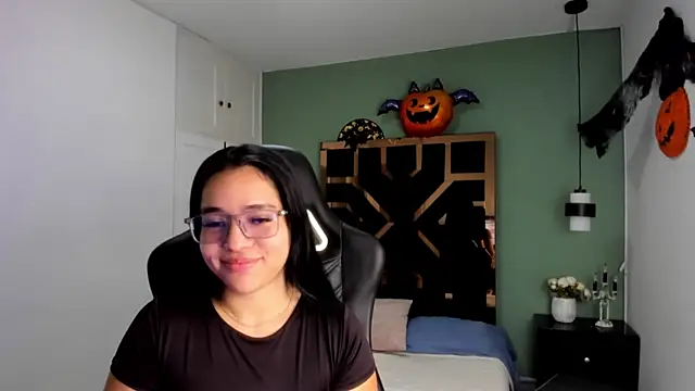 Billie Jhonson  online show from November 2025 07:17:02 PM