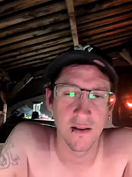 YourNotMySupervisor online show from October 2025 06:01:02 AM