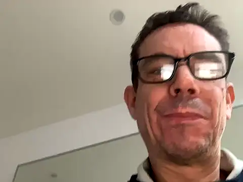 Kenhornu online show from November 2025 02:21:01 PM