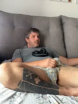 Taurino gostoso online show from March 2025 12:57:02 PM