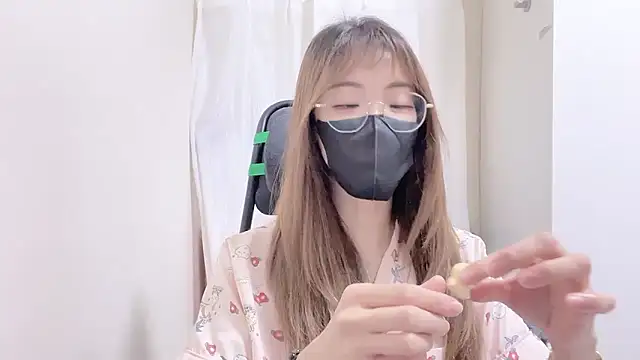 Chu1314 online show from October 2025 03:36:01 PM