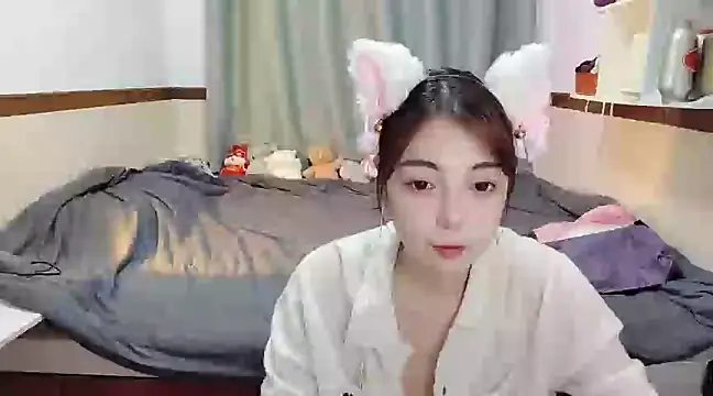 Snapshot of Song_99 chatting on February 2025 02:22:01 PM Song 99 online show from February 2025 02:22:01 PM