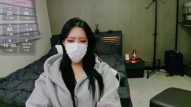 Snapshot of lovecandy7 chatting on February 2025 05:51:01 AM lovecandy7 online show from February 2025 05:51:01 AM